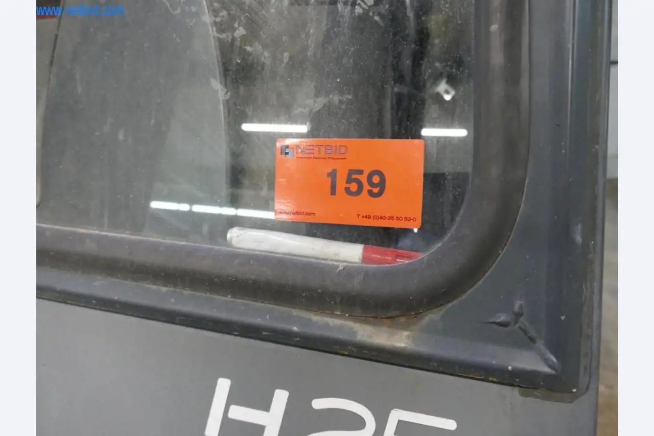 Máquinas para a produção de mobiliário para salas de estar-2