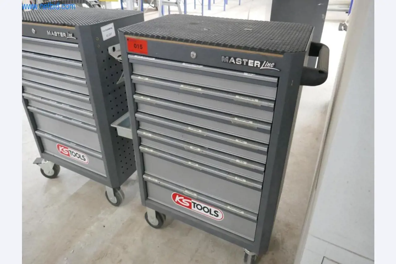 Maschinen zur Herstellung von Wohnraummöbeln-2