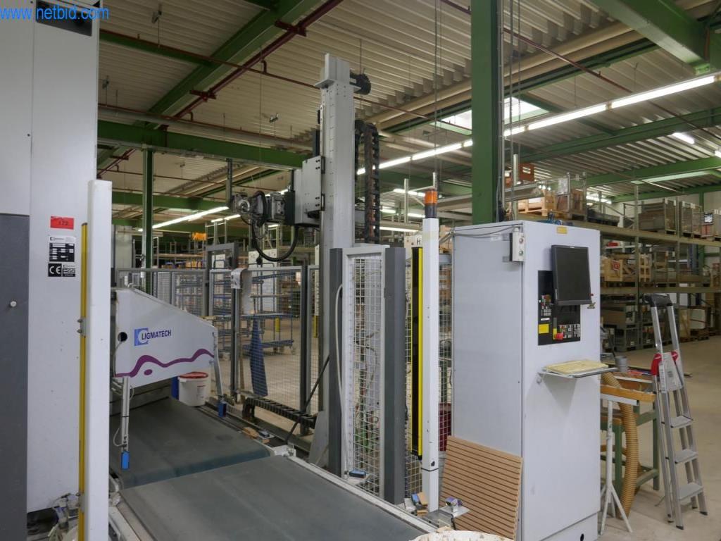 Machines pour la fabrication de meubles d'intérieur-2