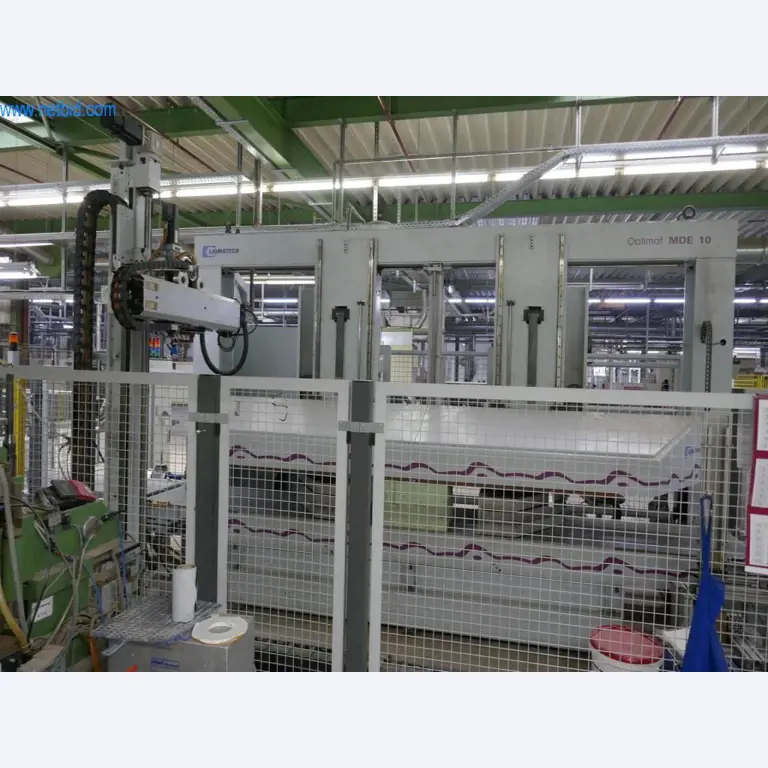 Máquinas para a produção de mobiliário para salas de estar-3