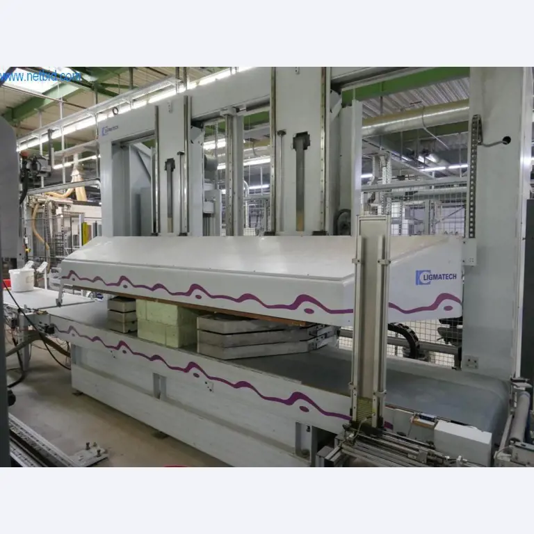 Máquinas para a produção de mobiliário para salas de estar-4