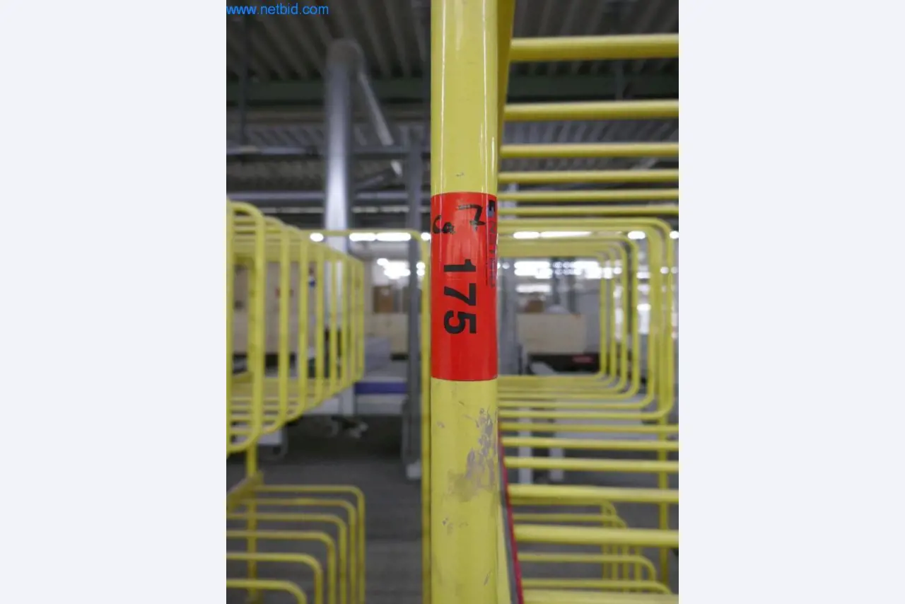 Máquinas para a produção de mobiliário para salas de estar-4