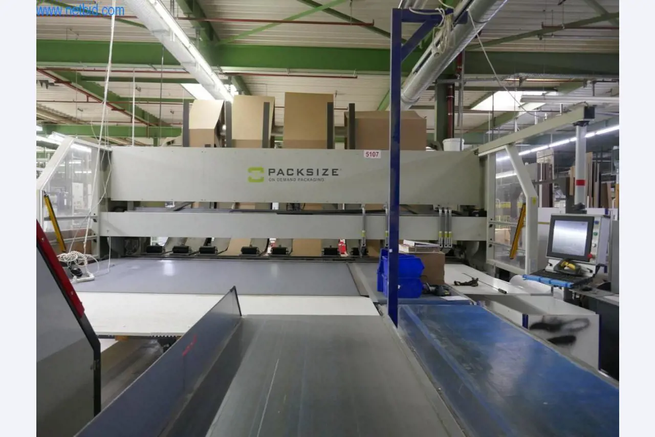 Máquinas para a produção de mobiliário para salas de estar-1