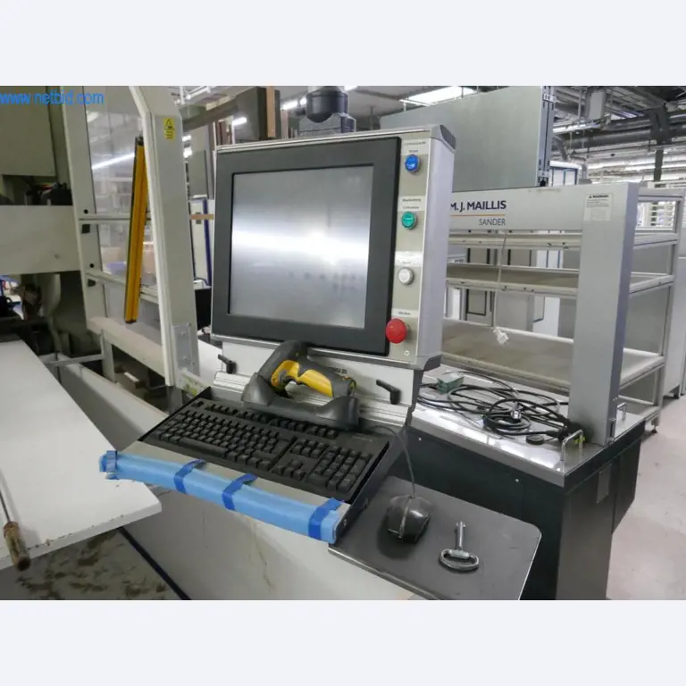 Máquinas para a produção de mobiliário para salas de estar-3