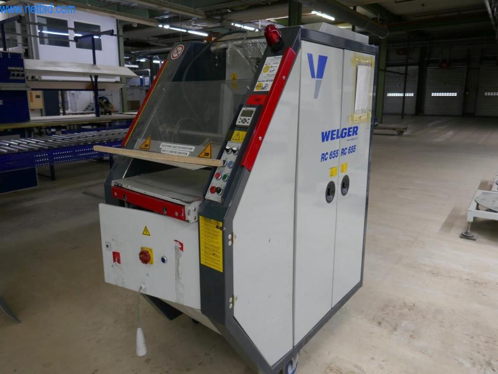 Máquinas para a produção de mobiliário para salas de estar-2