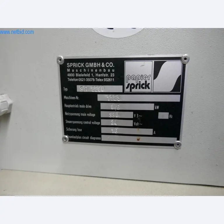 Máquinas para a produção de mobiliário para salas de estar-2