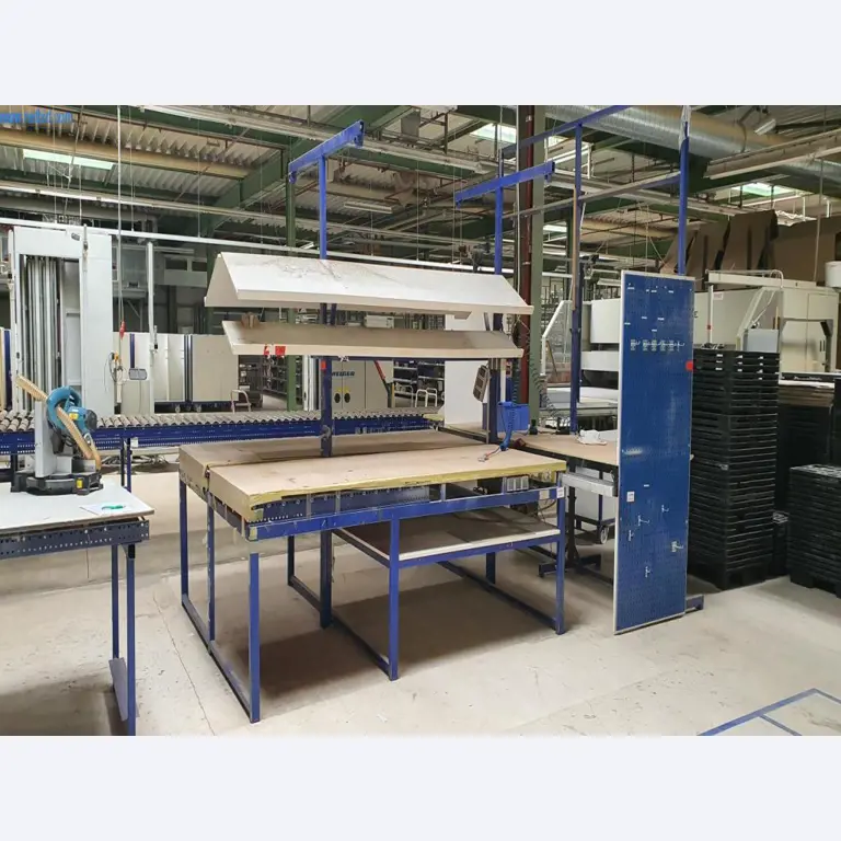 Máquinas para a produção de mobiliário para salas de estar-1