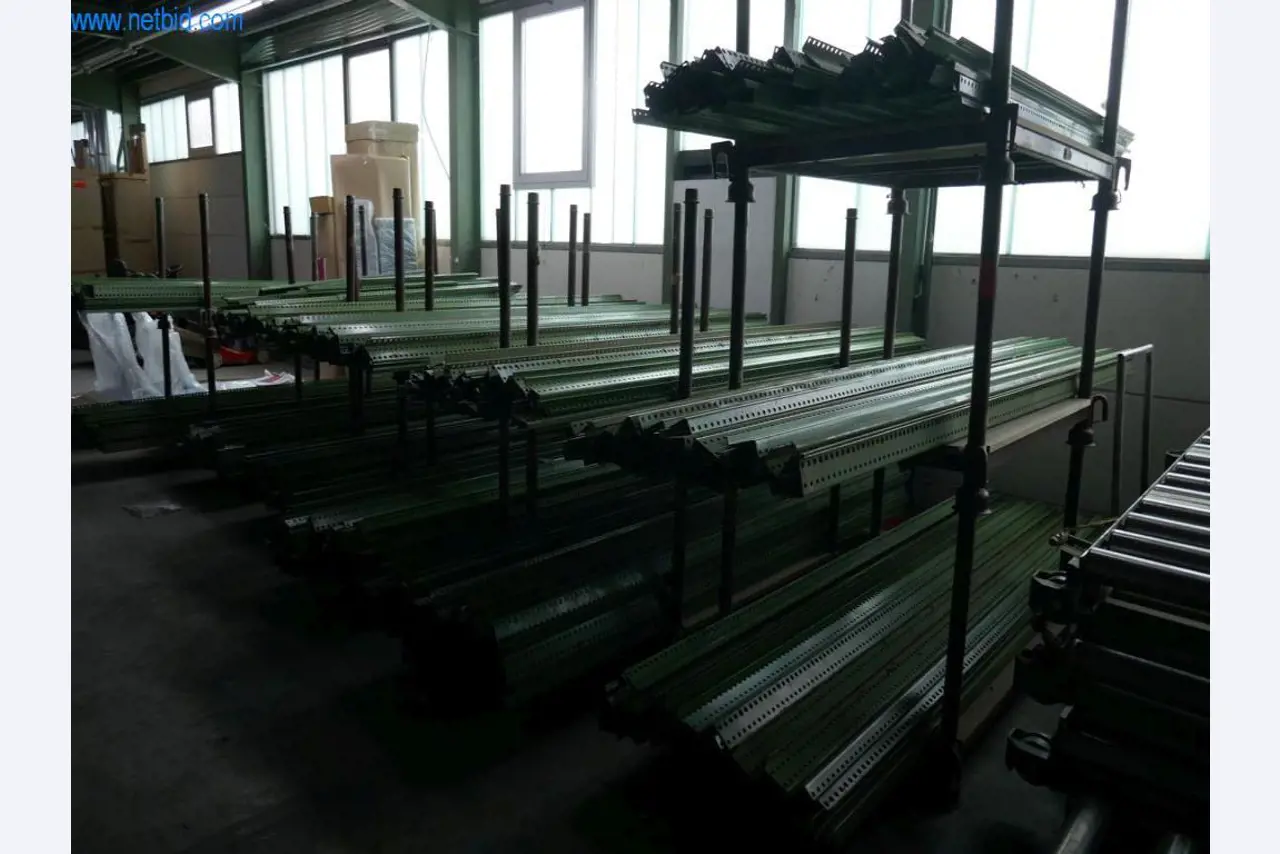 Máquinas para a produção de mobiliário para salas de estar-16