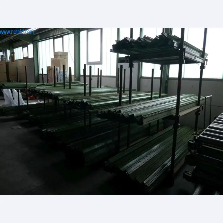 Máquinas para a produção de mobiliário para salas de estar-16