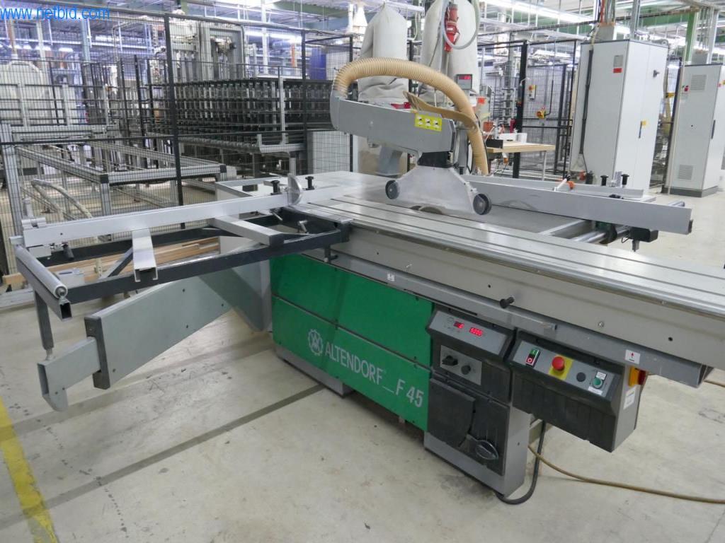 Máquinas para a produção de mobiliário para salas de estar-3