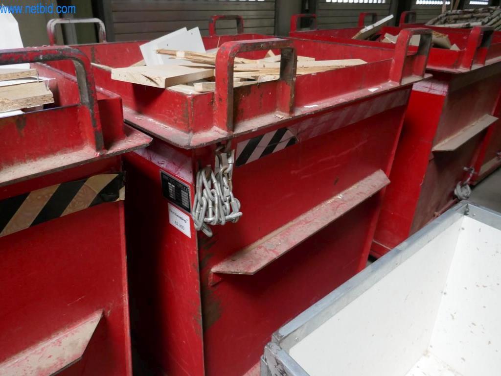 Stroje na výrobu obývacího nábytku-1