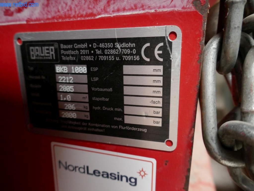 Stroje na výrobu obývacího nábytku-3