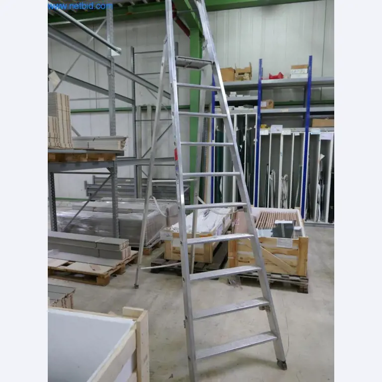 Máquinas para a produção de mobiliário para salas de estar-2
