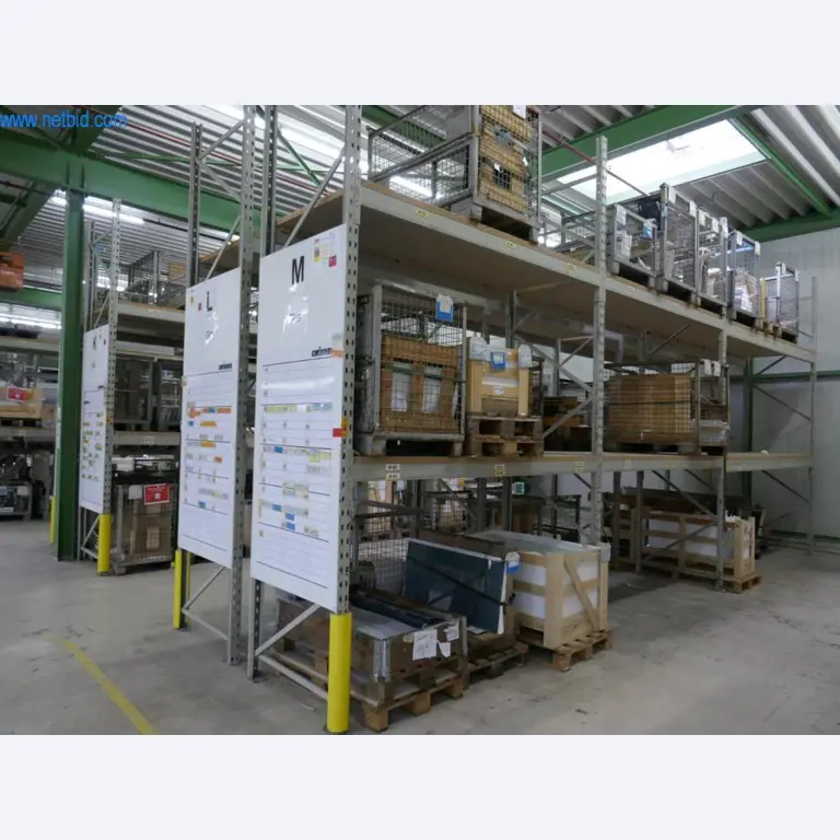 Máquinas para a produção de mobiliário para salas de estar-3