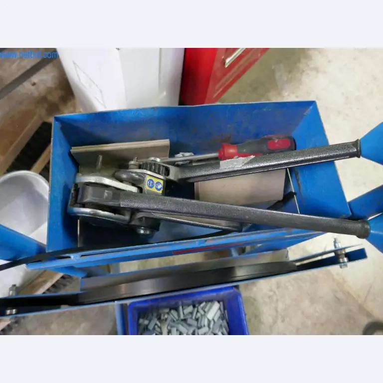 Maschinen zur Herstellung von Wohnraummöbeln-2