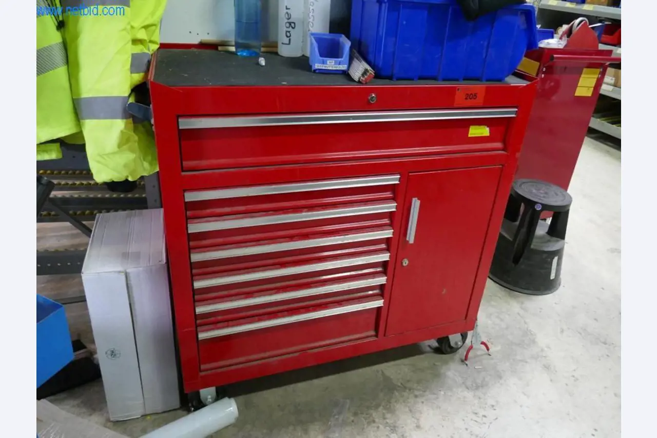 Maschinen zur Herstellung von Wohnraummöbeln-1