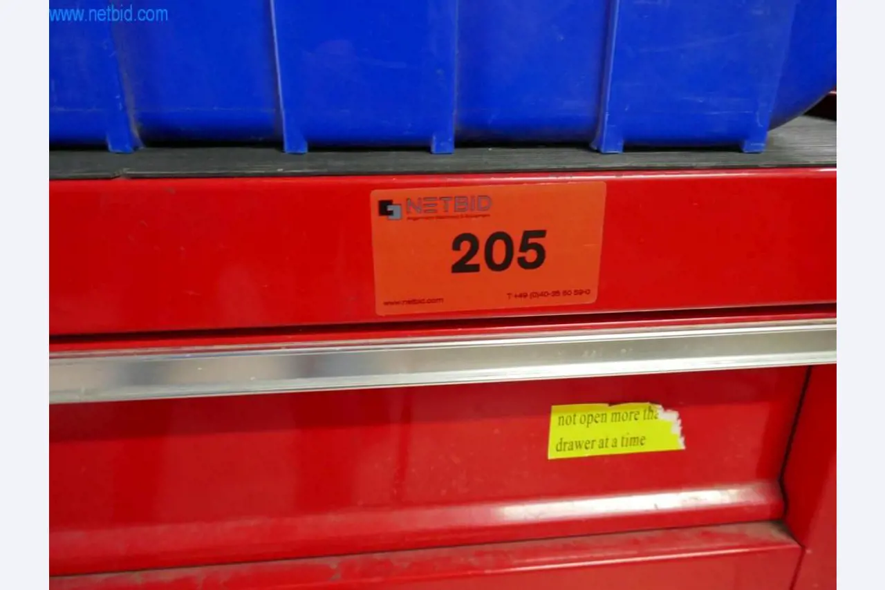 Maschinen zur Herstellung von Wohnraummöbeln-3