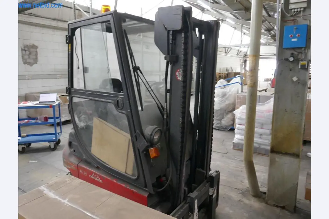 Máquinas para a produção de mobiliário para salas de estar-4