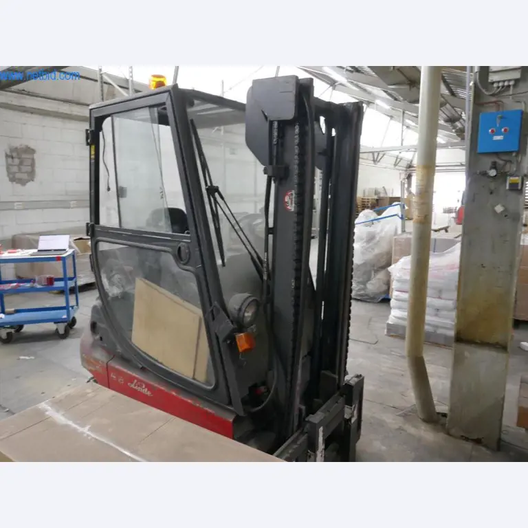 Máquinas para a produção de mobiliário para salas de estar-4