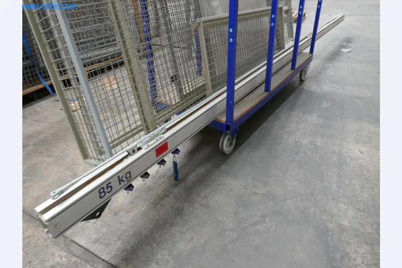 Máquinas para a produção de mobiliário para salas de estar-4