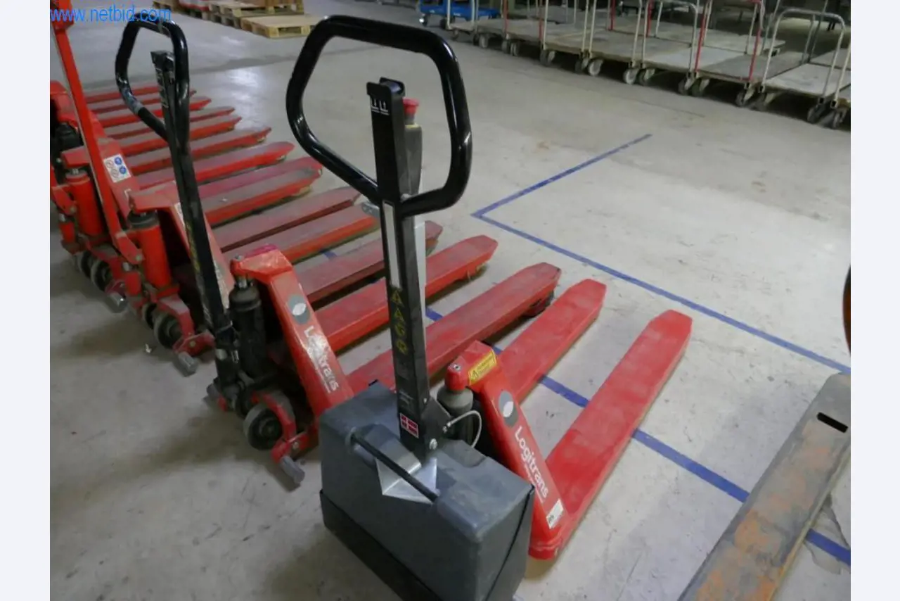 Máquinas para a produção de mobiliário para salas de estar-1