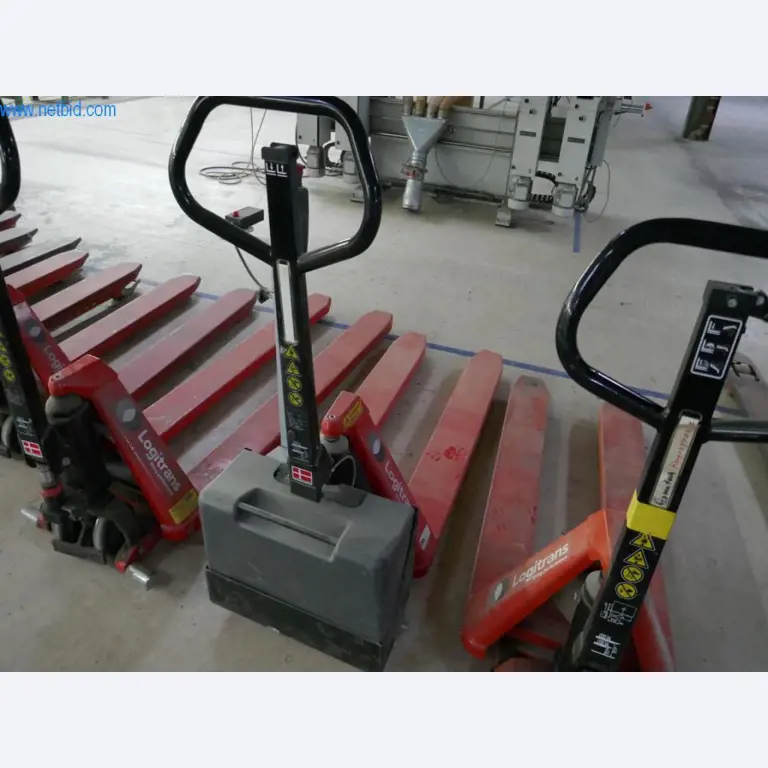 Máquinas para a produção de mobiliário para salas de estar-1