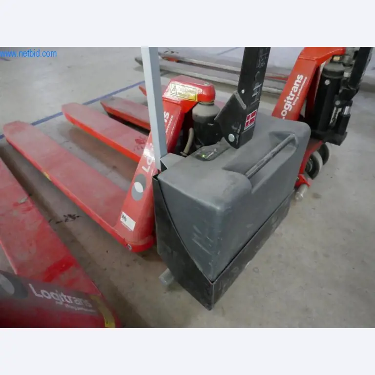 Máquinas para a produção de mobiliário para salas de estar-4