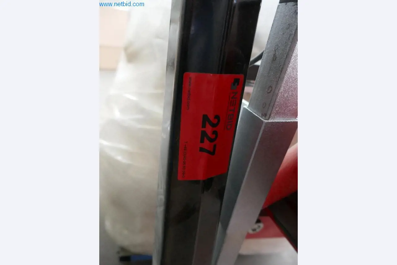 Maschinen zur Herstellung von Wohnraummöbeln-3