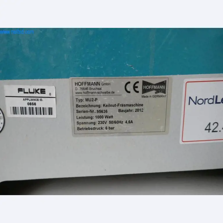 Máquinas para a produção de mobiliário para salas de estar-2