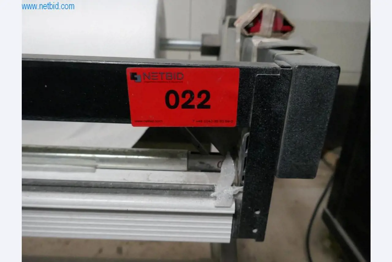 Máquinas para a produção de mobiliário para salas de estar-2