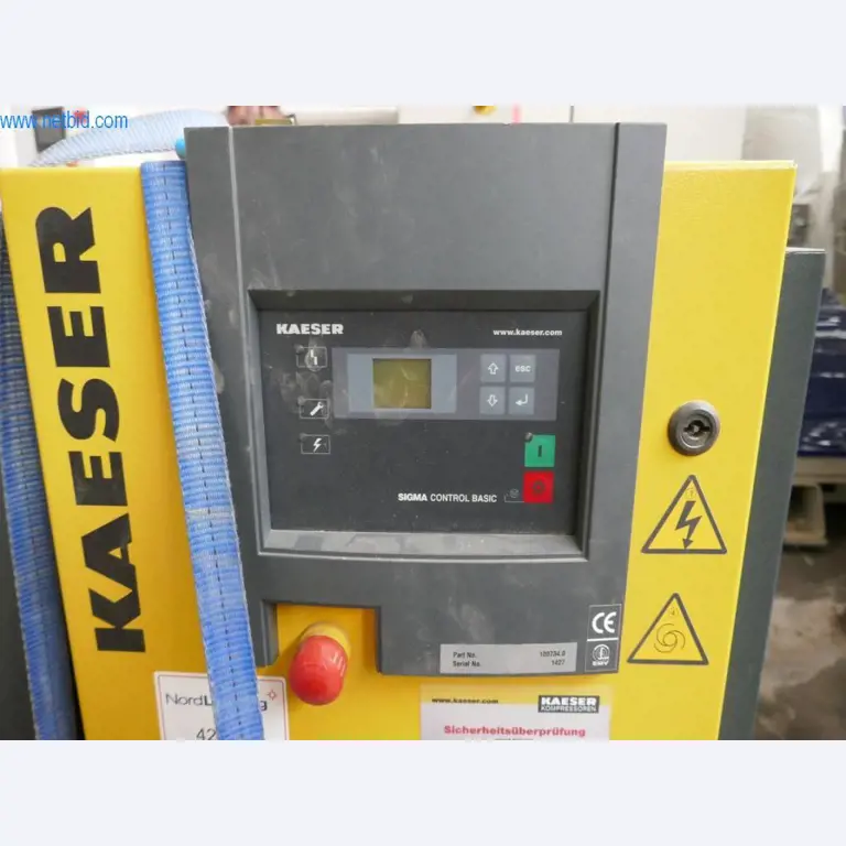 Máquinas para a produção de mobiliário para salas de estar-4