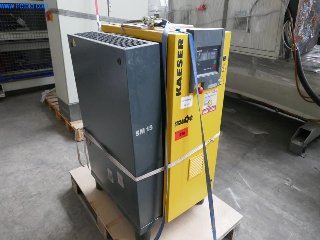 Machines pour la fabrication de meubles d'intérieur-5