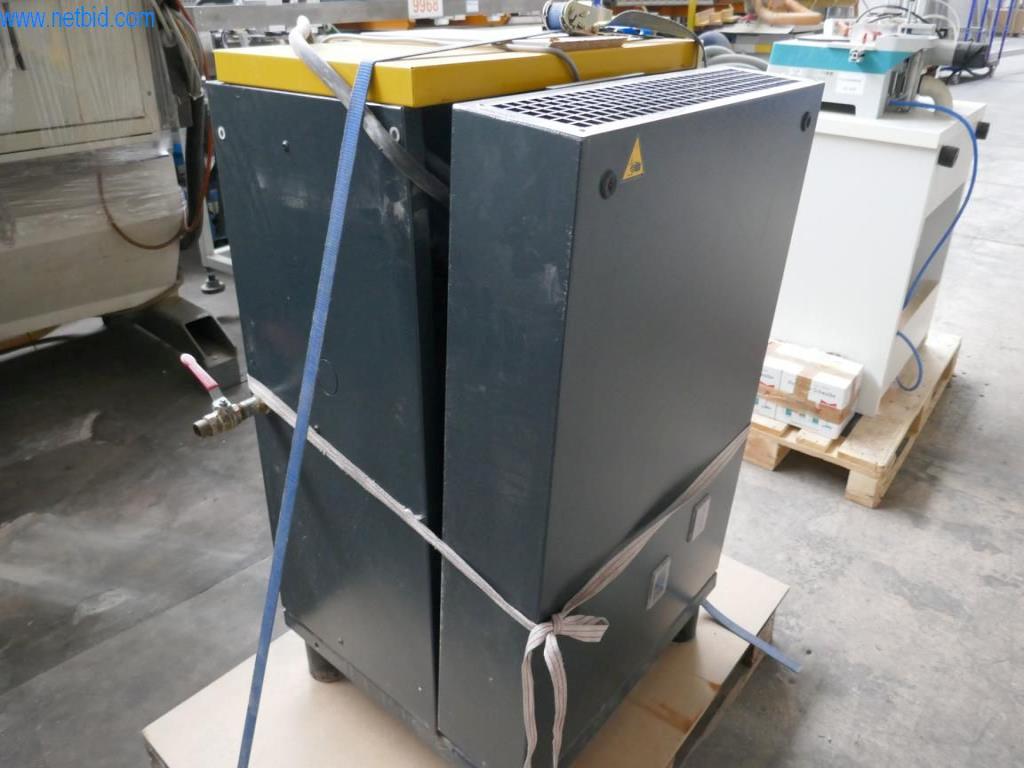 Machines pour la fabrication de meubles d'intérieur-6