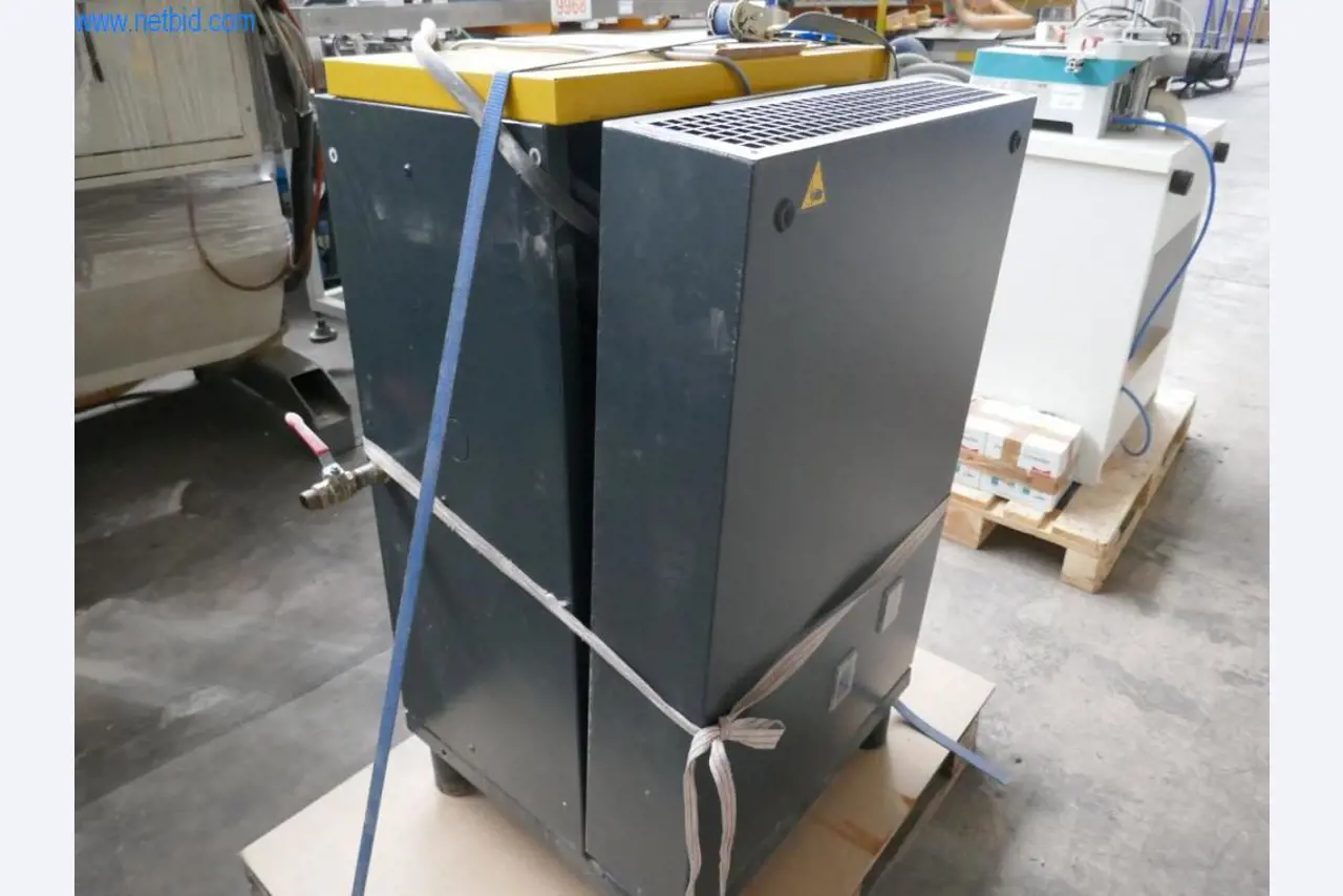 Máquinas para a produção de mobiliário para salas de estar-6