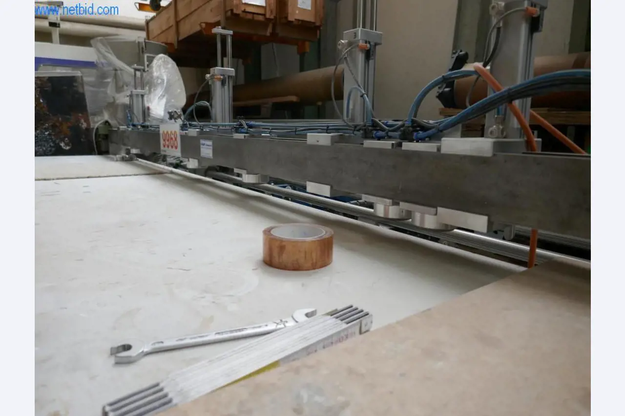 Máquinas para a produção de mobiliário para salas de estar-4