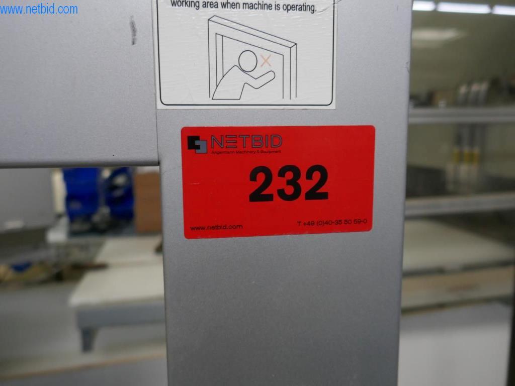 Maschinen zur Herstellung von Wohnraummöbeln-3