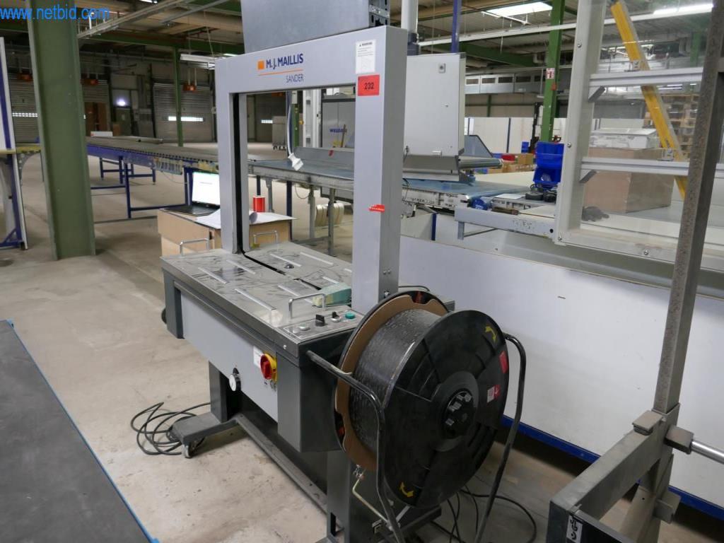 Maschinen zur Herstellung von Wohnraummöbeln-4