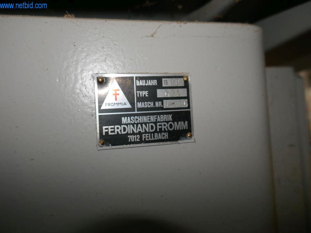 Stroji za proizvodnjo pohištva za dnevne sobe-5