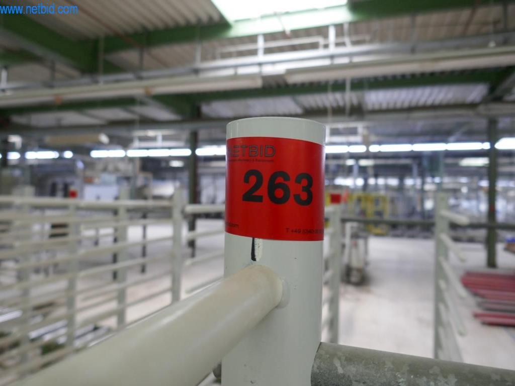 Máquinas para a produção de mobiliário para salas de estar-3