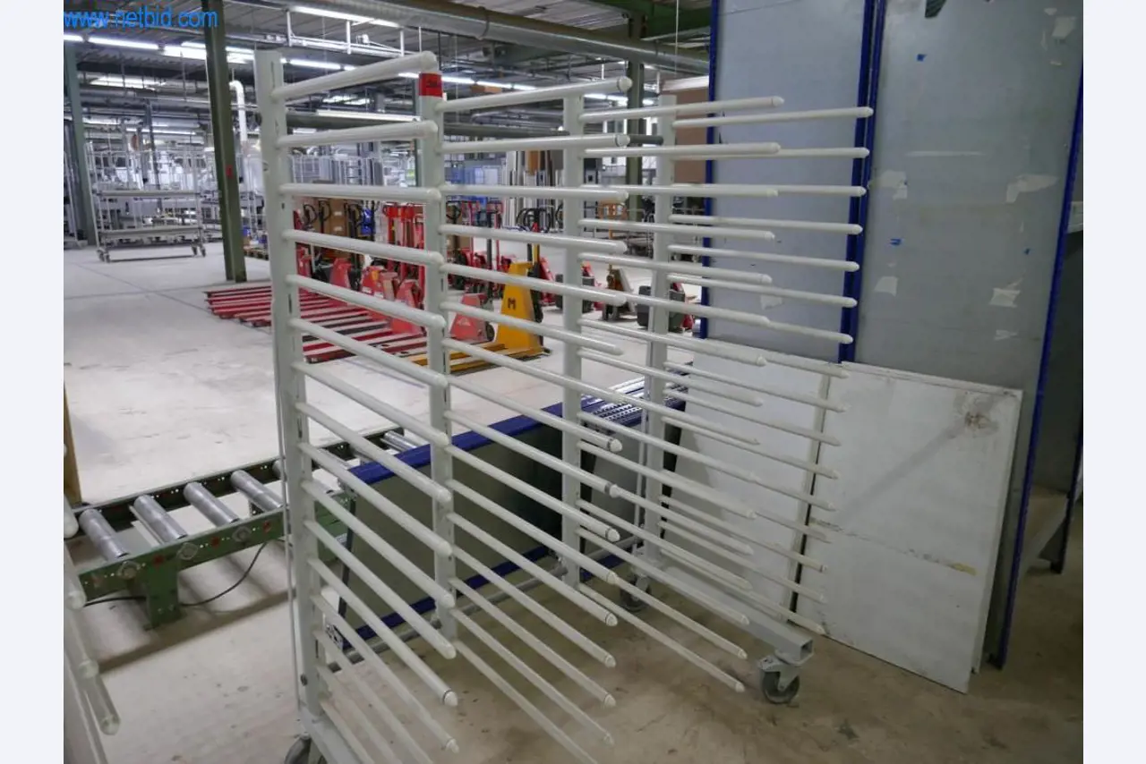 Maschinen zur Herstellung von Wohnraummöbeln-1