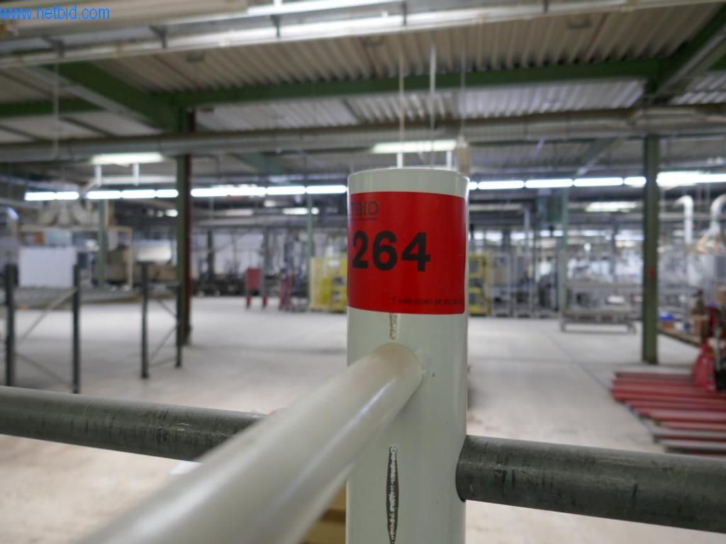 Máquinas para a produção de mobiliário para salas de estar-2