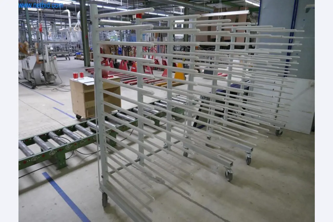 Máquinas para a produção de mobiliário para salas de estar-1