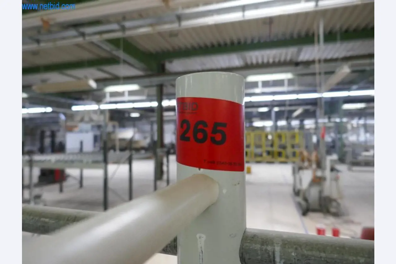 Máquinas para a produção de mobiliário para salas de estar-2