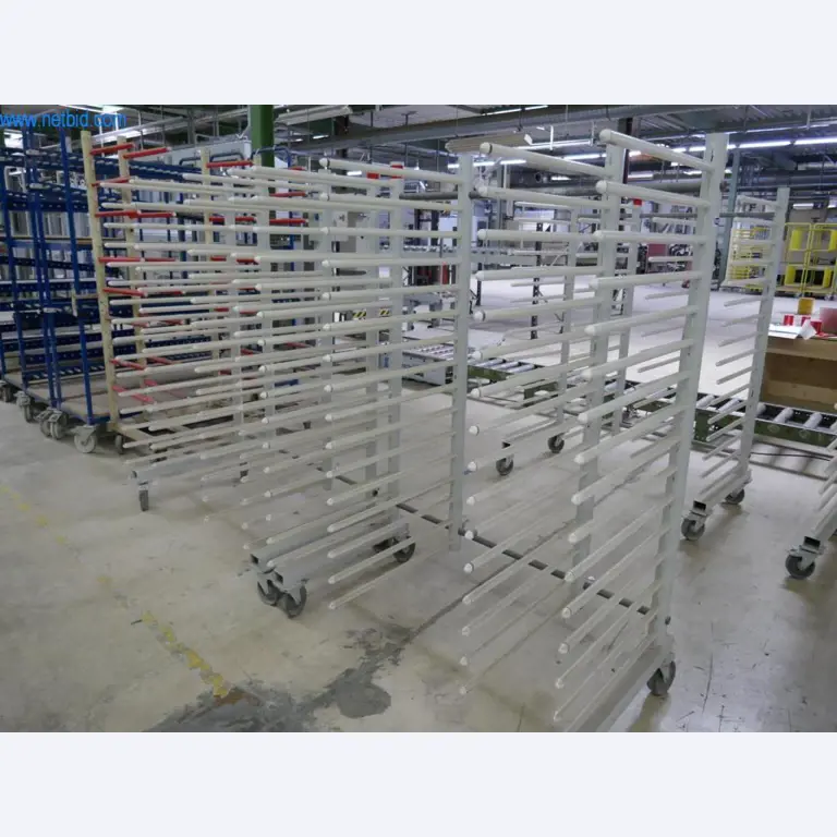 Máquinas para a produção de mobiliário para salas de estar-3