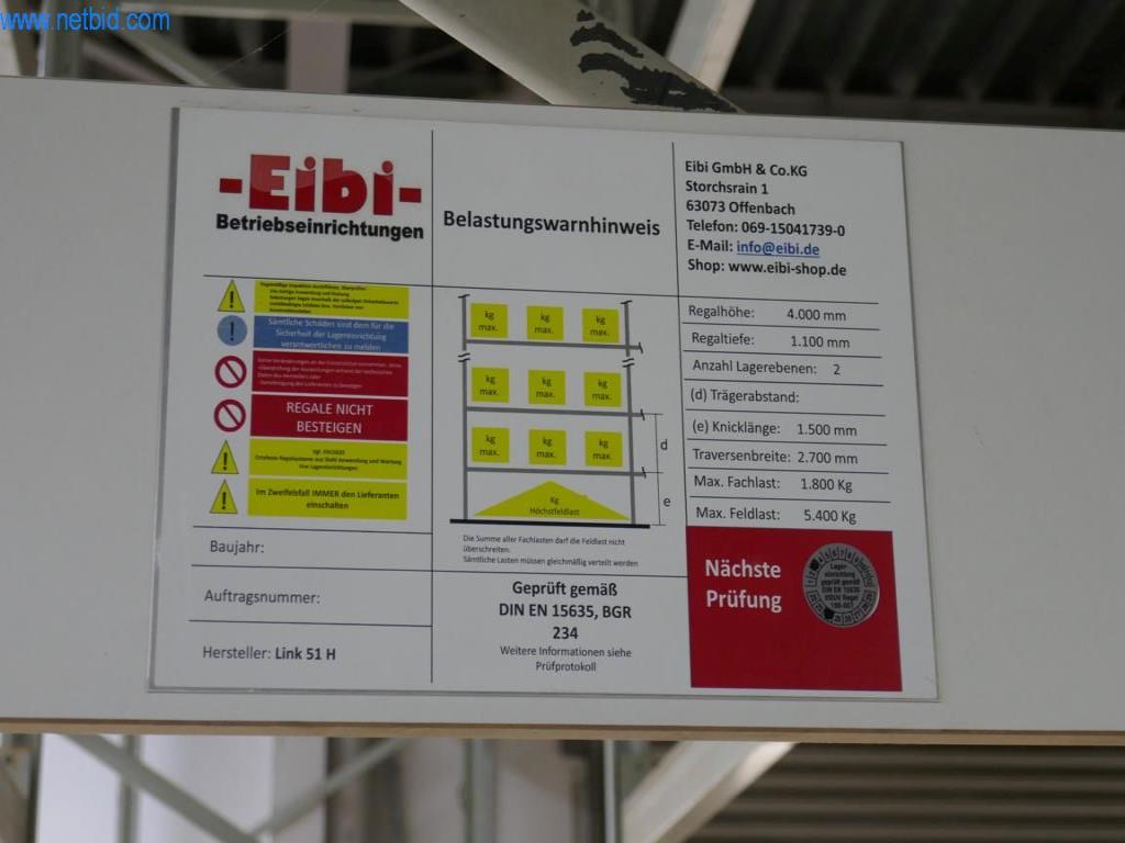 Stroje na výrobu obývacího nábytku-2