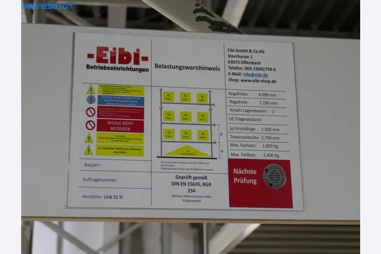 Stroje na výrobu obývacího nábytku-2