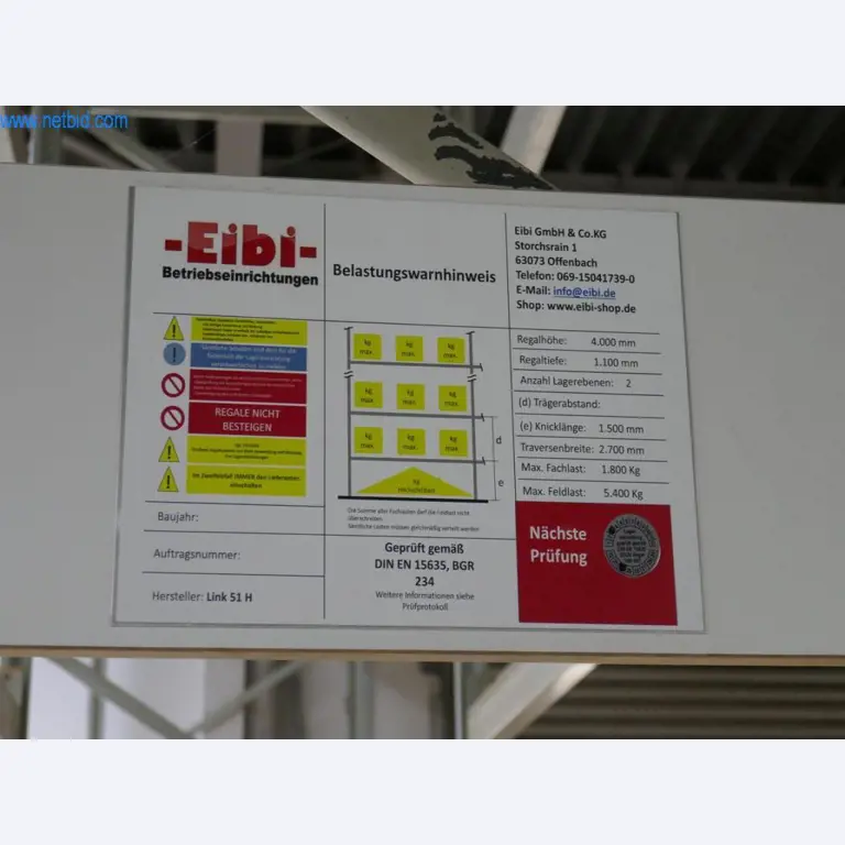 Stroje na výrobu obývacího nábytku-2