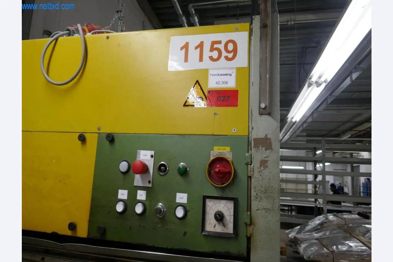 Machines voor de productie van woonkamermeubels-3
