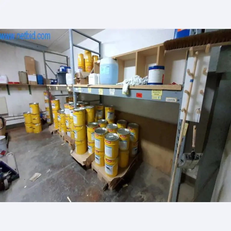 Machines voor de productie van woonkamermeubels-1