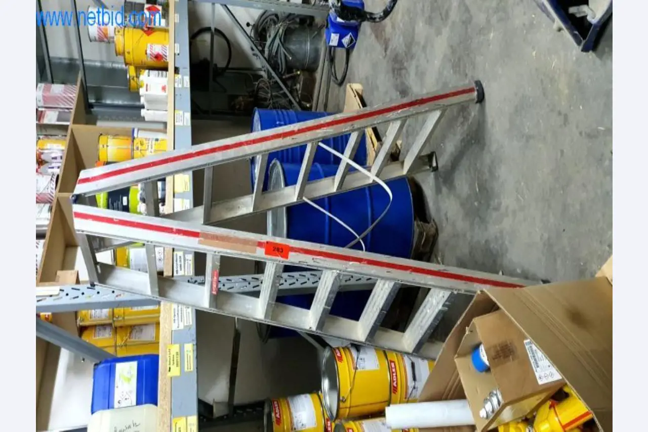 Stroje na výrobu obývacího nábytku-1